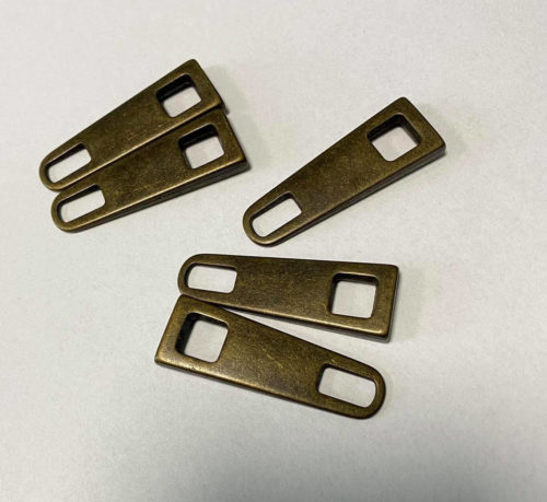 Užtrauktuko galvutės liežuvėlis - Italija, 43mm, žalvario spalva (tamsesnė) - Image 4