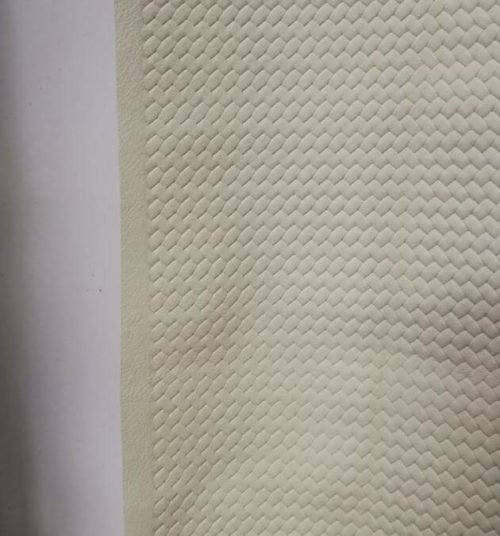 Galanterinė oda - šviesi, pinta, 1mm, 230x112 - Image 3