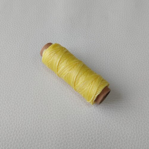 Waxed thread – yellow, 1mm - Image 3