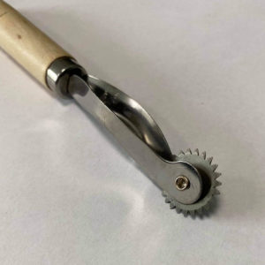 3mm Tracing Wheel Sewing Tool, Needle Point Tracing Wheel, Stitching Wheel Tool for Leathercraft, Professional Stitch Marking Spacer