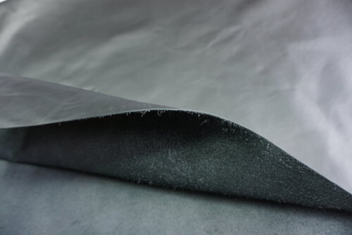 Galanterinė oda - juoda, plona, minkšta, 0,9mm, 235dm2 - Image 4