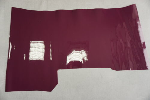 Galanterinė oda - lakinė, alyvinė fuksi, vidut. kiet., 1,7mm, 103x50 - Image 2