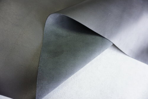 Galanterinė oda - juoda, matinė, minkšta, 1,3mm, 42x78 - Image 3