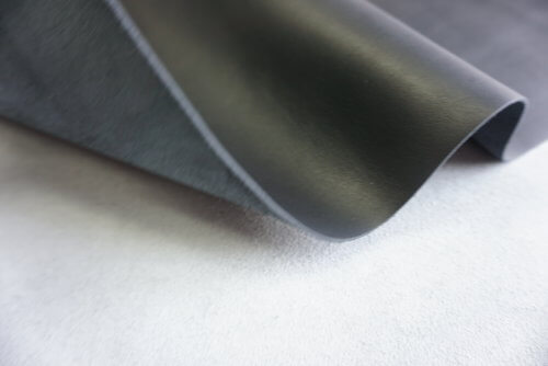 Galanterinė oda - juoda, matinė, minkšta, 1,3mm, 42x78 - Image 4