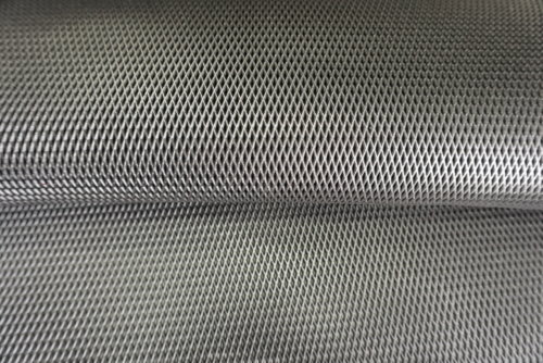 Galanterinė oda - perforuota, sidabro sp., 0,9x1,0mm, 84x63 - Image 4
