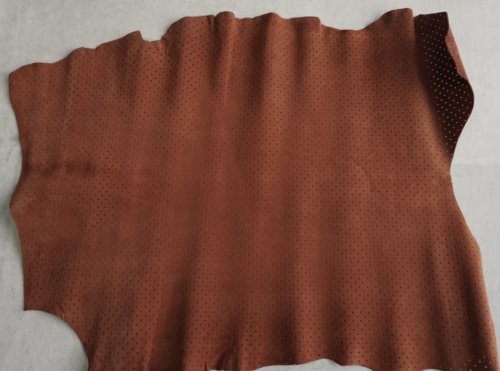 Galanterinė oda - "Nubukas", perforuota, plytų sp., vidut. kiet., 1,2-1,3mm, 62x50 - Image 2