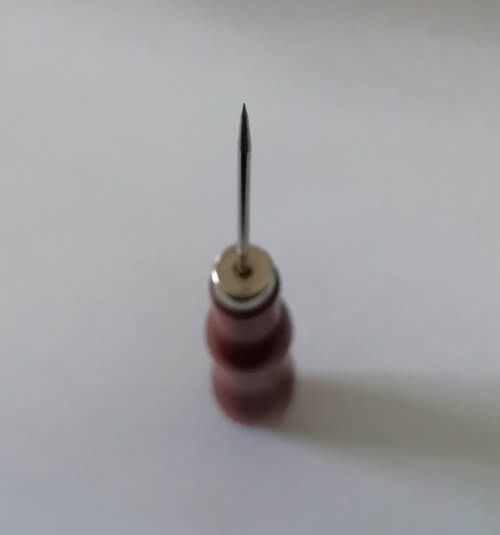 Straight round needle awl with wooden handle, sharp - Image 3