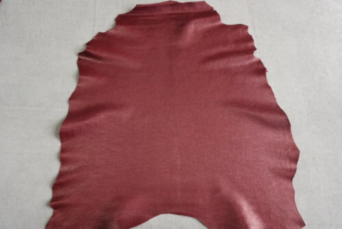 Drabužinė/galanterinė oda - bordo, blizgi, minkšta, 0,9mm, 60x60 - Image 2