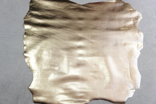 Drabužinė/galanterinė oda - light gold, vidut. kietumo, 0,7mm, 75x65 - Image 2