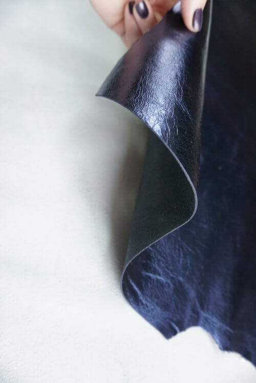 Haberdashery leather - blue, medium soft, 0,9mm, 85x63 - Image 4