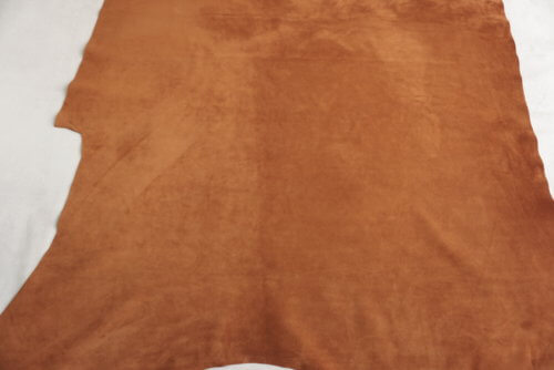 Galanterinė oda - veliūras "Špaltas", ruda, minkšta, 1,3mm, 93x80 - Image 2