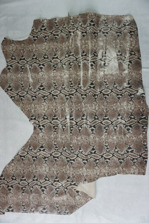 Galanterinė oda - gyvatės rašto, rusva, minkšta, 1,2mm, 112x110 - Image 2