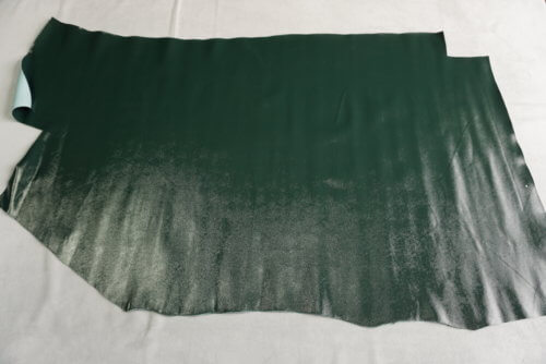 Galanterinė oda - žalia, smulkios fakt., minkšta, 1,2mm, 120x70 - Image 2