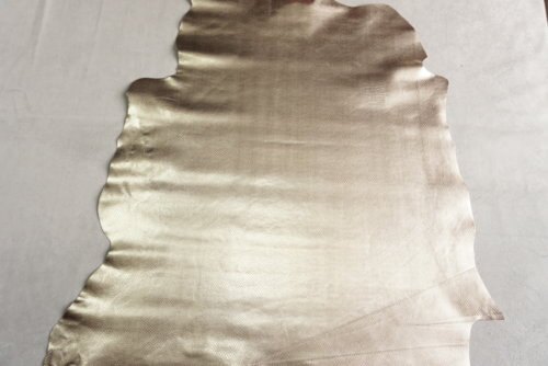 Galanterinė oda - gyvatės rašto, šviesaus aukso sp., minkšta, 0,8mm, 67x60 - Image 2