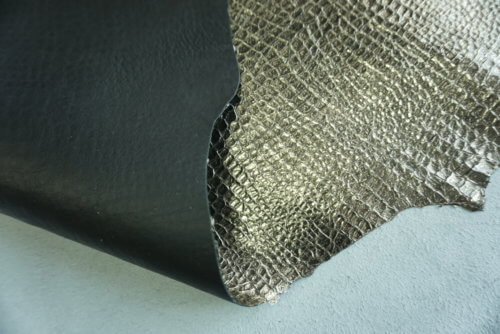 Galanterinė oda - dekoruota, žalvario sp., minkšta, 0,8mm, 56x52 - Image 3