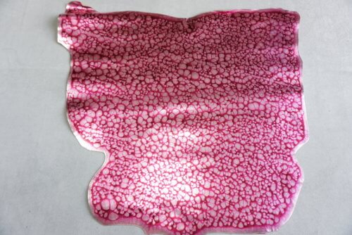 Galanterinė oda - dekoruota, rožinė, blizgi, kieta, 1,1mm, 54x51 - Image 2