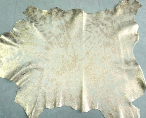 Galanterinė oda - aukso sp., dekoruota, minkšta, 0,8mm, 70x56 - Image 2