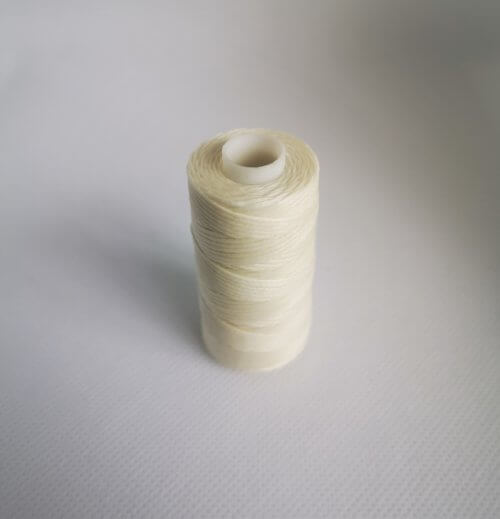 Vaškiniai siūlai - kreminiai, 0,8mm, 50m - Image 2