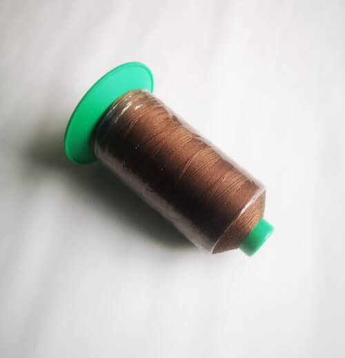 Thread “TYTAN 10” – brown, Col. 2605, 1000m