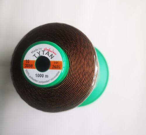 Thread “TYTAN 10” – brown, Col. 2605, 1000m