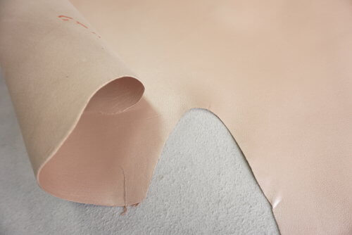 Galanterinė oda - nude, minkšta, 0,7mm, 67x59 - Image 3