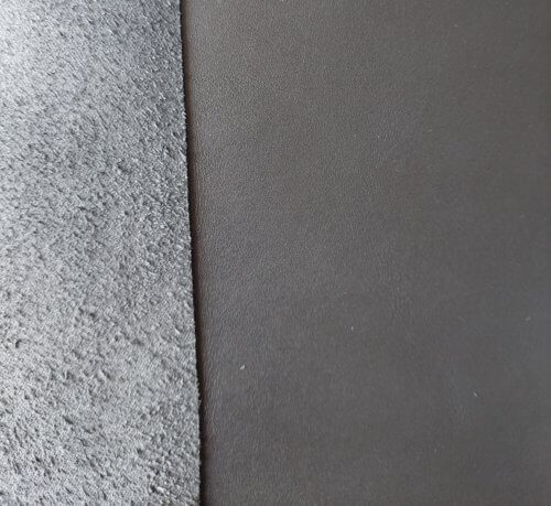 Galanterinė oda - juoda, lygi, vidut. minkštumo, 1,3mm, 180x90 - Image 2