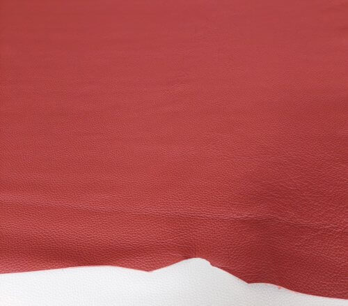 Galanterinė oda - raudona, faktūrinė, minkšta, 1,5mm, 137x90 - Image 2