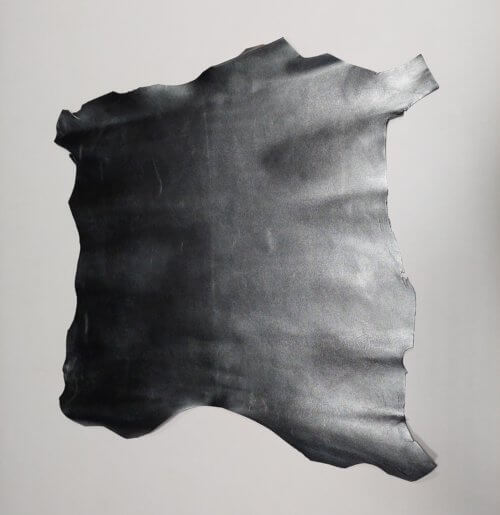 Galanterinė oda - Gesinto sidabro spalva, "Ševro", vidut. kietumo, 0,8mm, 49x45 - Image 2