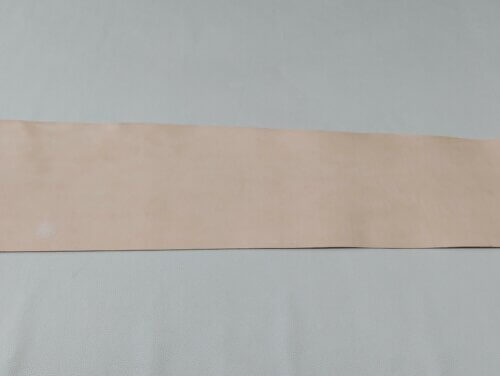 Augalinio raug. diržinė oda – nedažyta, vid. minkštumo, 3,5mm, 165(175)x20cm - Image 4