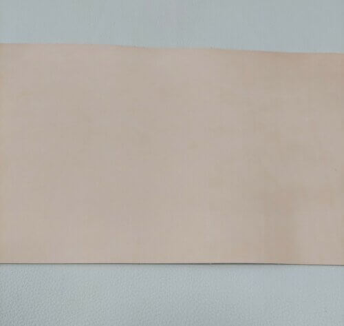 Augalinio raug. diržinė oda – nedažyta, vid. minkštumo, 3,5mm, 165(175)x20cm - Image 3