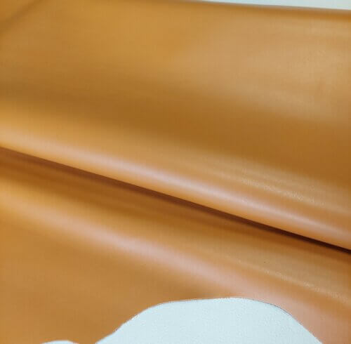 Haberdashery leather - Mustard color, medium firmness, plain, 1,6mm, 100x90cm - Image 2