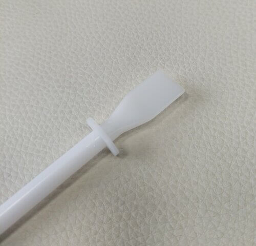 Glue Applicator Stick for Leather, White, 15mm - Image 2
