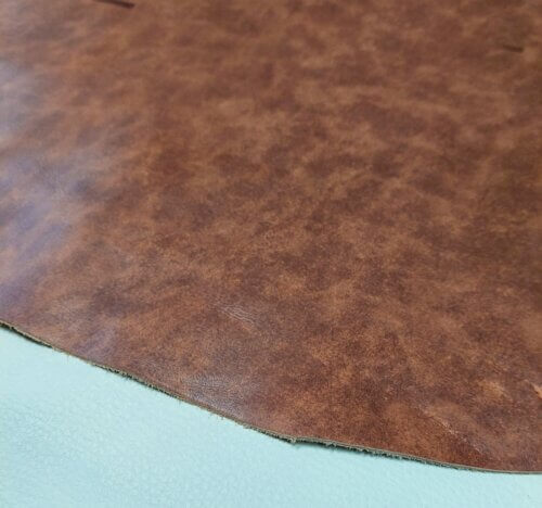 Haberdashery leather - brown, plain, medium hardness, 1,4mm, 239dm2 - Image 3