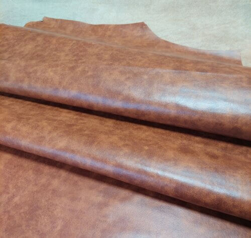 Haberdashery leather - brown, plain, medium hardness, 1,4mm, 239dm2 - Image 2