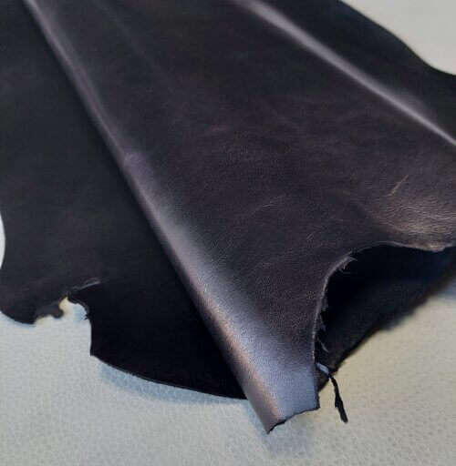Clothing leather - black, shiny, medium firmness, 1,0mm - Image 2