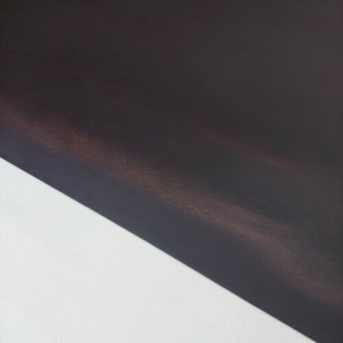 Presuota (malta) pluoštinė oda - Kaštoninė spalva, "Maroon", "Pull up", 3mm, 152x100cm - Image 4