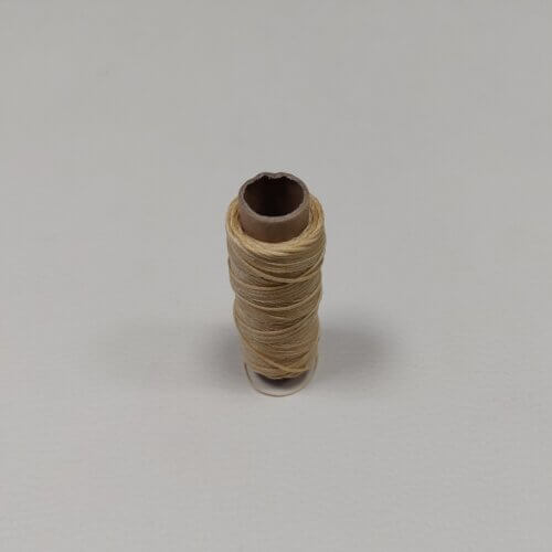 Waxed thread – beige, 1mm - Image 3