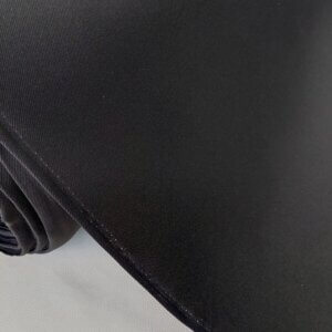 Lubinė medžiaga su porolonu, juoda, smulkaus rašto