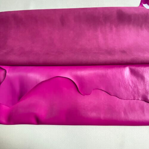 Galanterinė/drabužinė oda - violetinė , blizgoka, minkšta, lygi, 0,6-0,8mm - Image 4