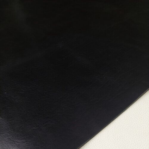 Vegetable tanned leather for belt – black, mid-soft, 3,0-3,2mm - Image 3