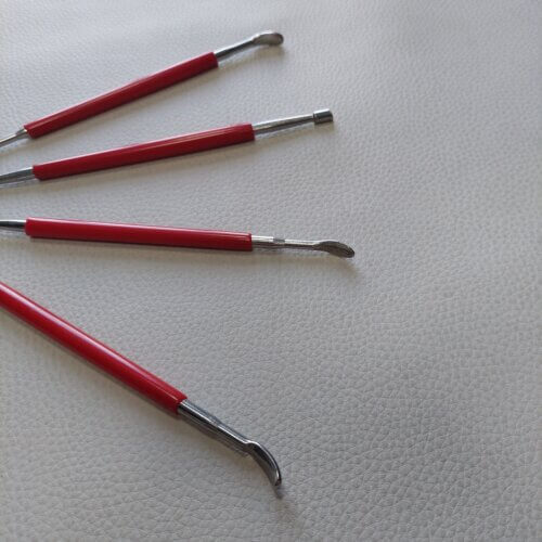 Leathercraft Modelling Tools 4 pcs for Leather Carvings, Splicing, and Molds, with 8 Stylus Sizes - Image 3