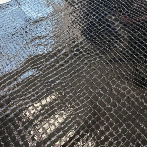 Haberdashery/shoes leather - black, crocodile imitation, soft, shiny, 1,2-1,4mm - Image 3