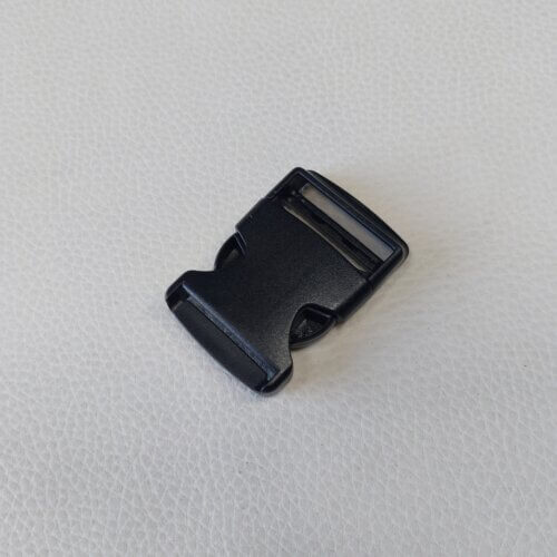 Plastikinė sagtis - Italija, juodos matinės spalvos, 32mm - Image 3