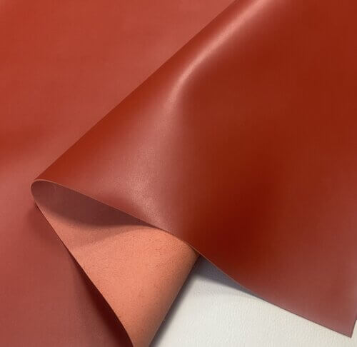 Haberdashery/shoes leather - red, soft, plain, 1,5mm - Image 3
