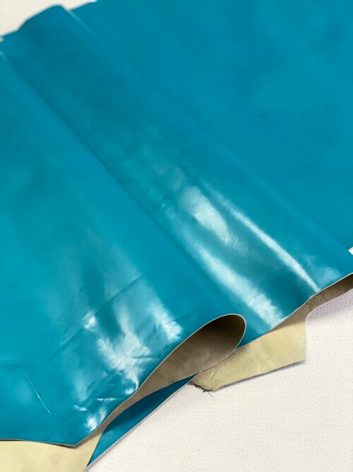 Haberdashery/clothes leather -electric color, medium soft, shiny, plain, 0,6mm - Image 4