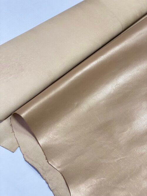 Haberdashery/clothes leather - aged gold color, soft, medium shiny, plain, 0,5mm - Image 3