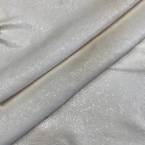 Galanterinė/drabužinė oda - šviesi perlamutrinė, blizgi, faktūrinė, minkšta, 1mm - Image 4
