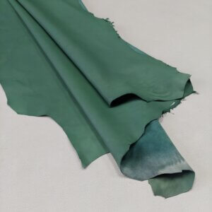 Galanterinė/drabužinė oda - Žalia, lygi, minkšta, 0,4mm