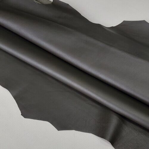 Haberdashery/Clothing leather - Chaki color, soft, smooth, 0,9-1,0mm, 80dm2 - Image 2