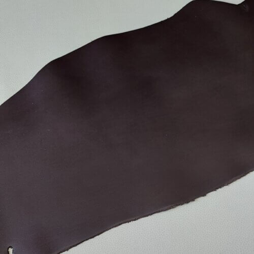 Vegetable tanned leather - Dark brown, hard, "Polos" 2,0-2,2mm, 180x35-38cm - Image 4
